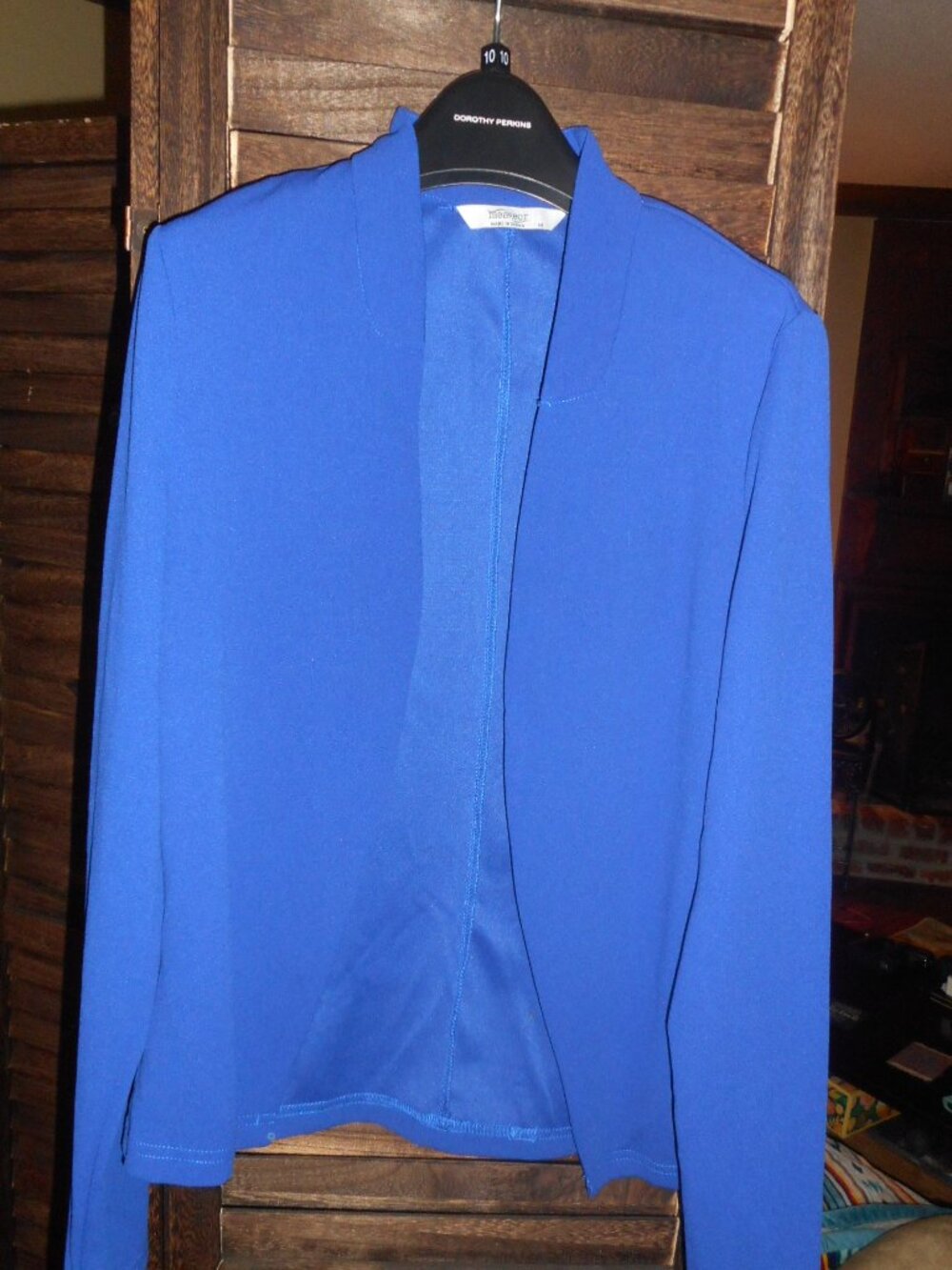 BOGO Free, NWOT royal blue buttonless blazer, cardigan, Medium
